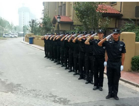 在小区当物业保安要注意哪些问题